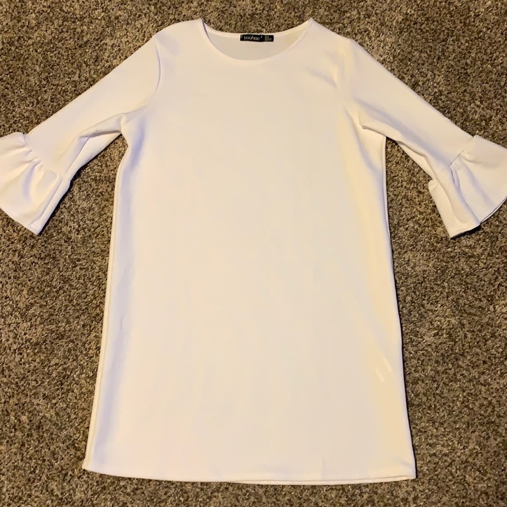 Boohoo White 3/4 length sleeve Dress